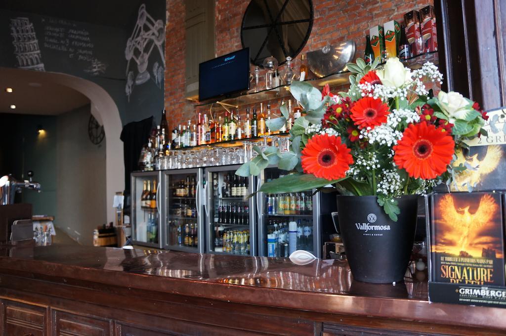 航空酒店 Saint-Gilles 外观 照片